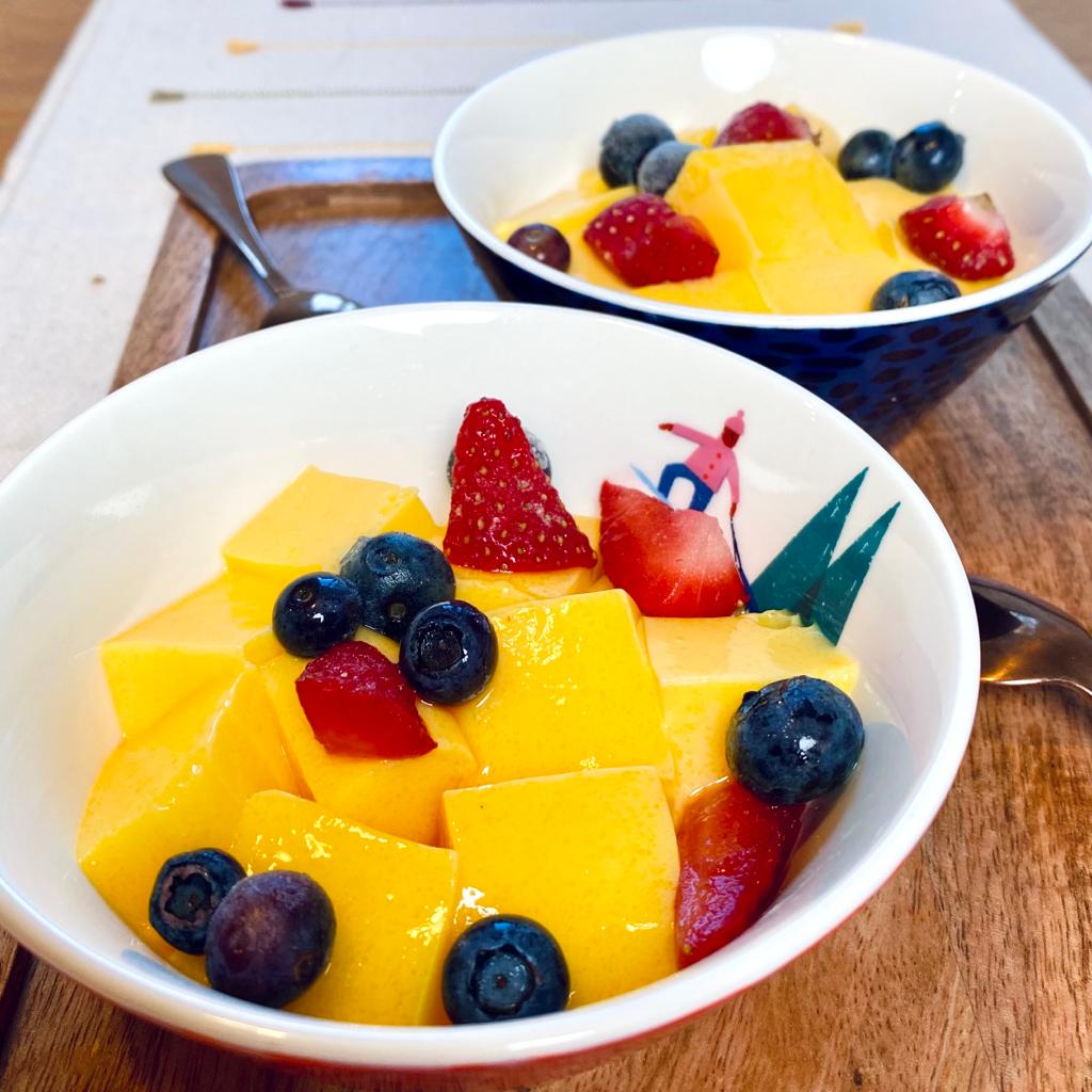 Perfect Summer Dessert - Mango Pudding
